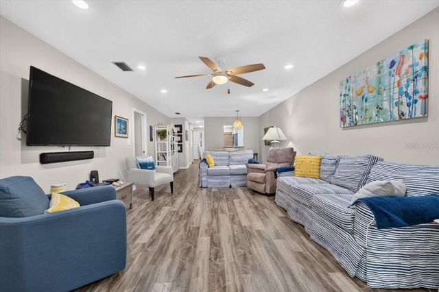 1601 43RD STREET N 233, St Petersburg, FL 33713