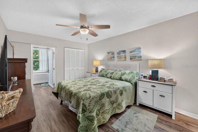 1601 43RD STREET N 233, St Petersburg, FL 33713