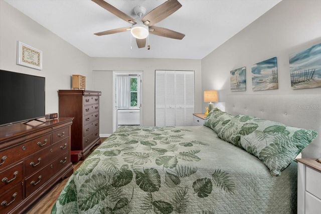 1601 43RD STREET N 233, St Petersburg, FL 33713