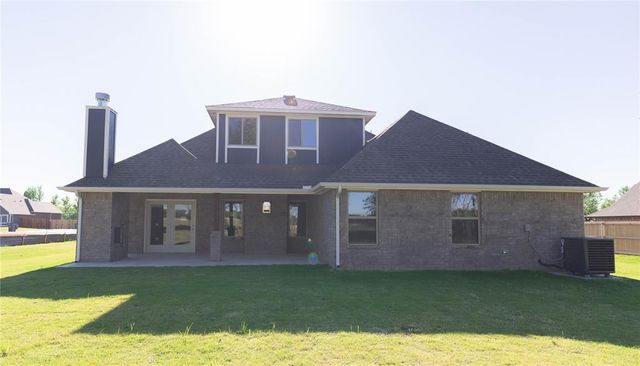 12609 Velvet Ash Avenue, Oklahoma City, OK 73173