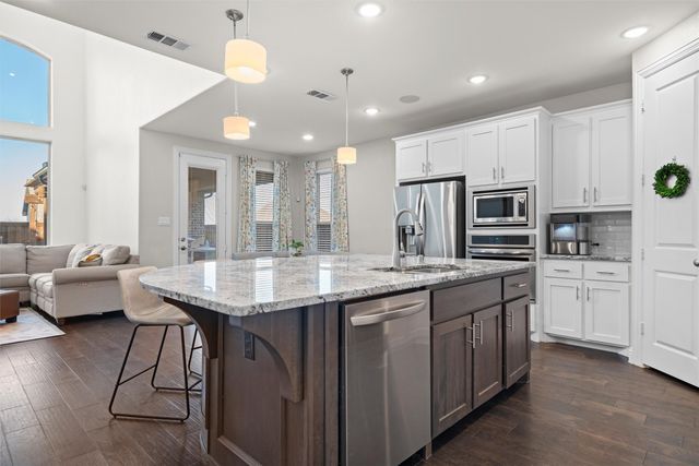 1917 Bending Oak Street, Fort Worth, TX 76008