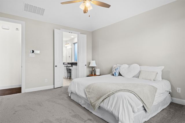 1917 Bending Oak Street, Fort Worth, TX 76008