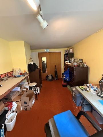 57 Oak Street, Rochelle Park, NJ 07662