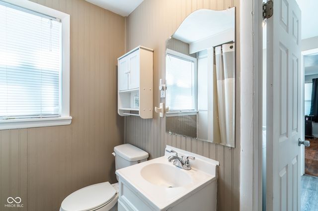 708 S Harrison Street, Alexandria, IN 46001
