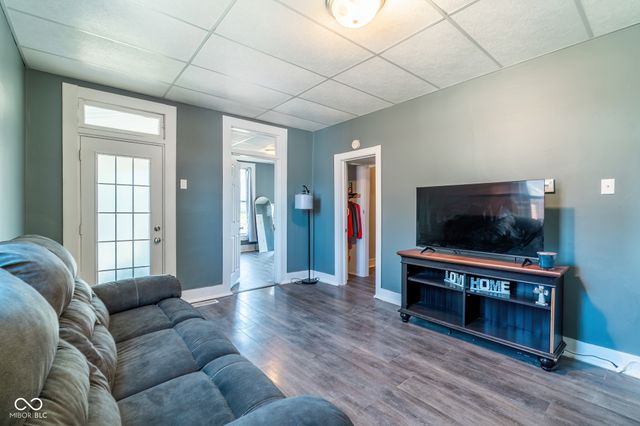 708 S Harrison Street, Alexandria, IN 46001