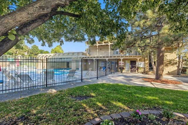 7665 E Quincy Avenue 204, Denver, CO 80237