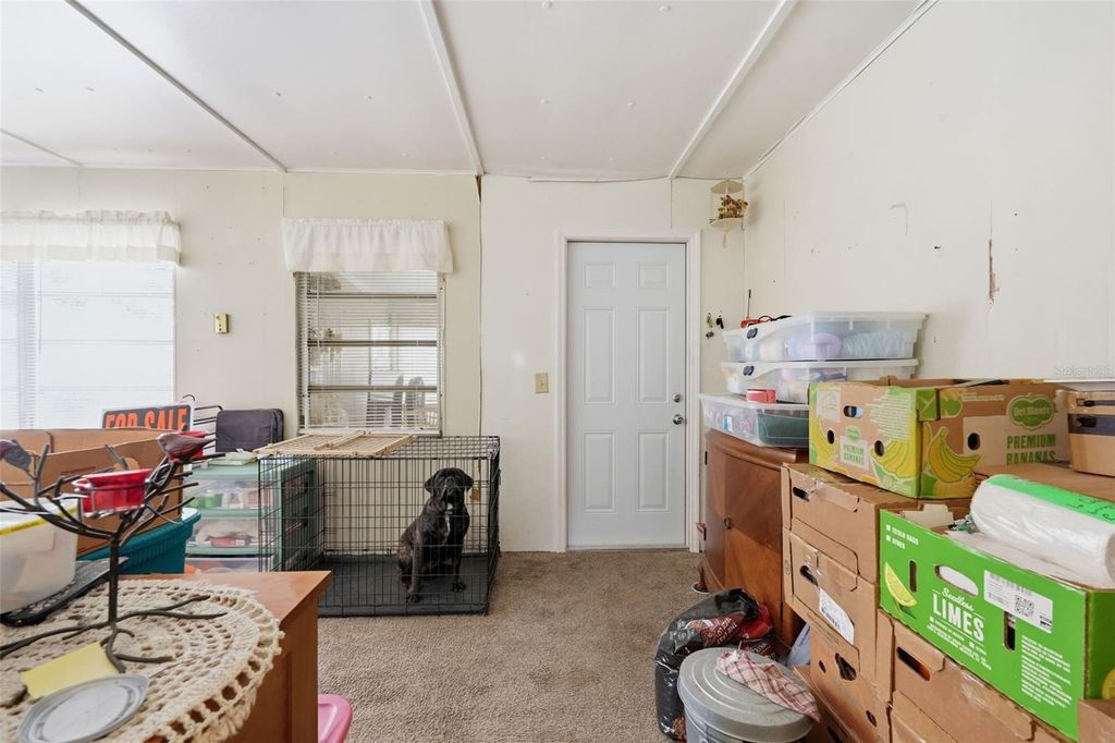 Image 19 of property listing at 104 52ND AVENUE PLAZA W, Bradenton, FL 34207