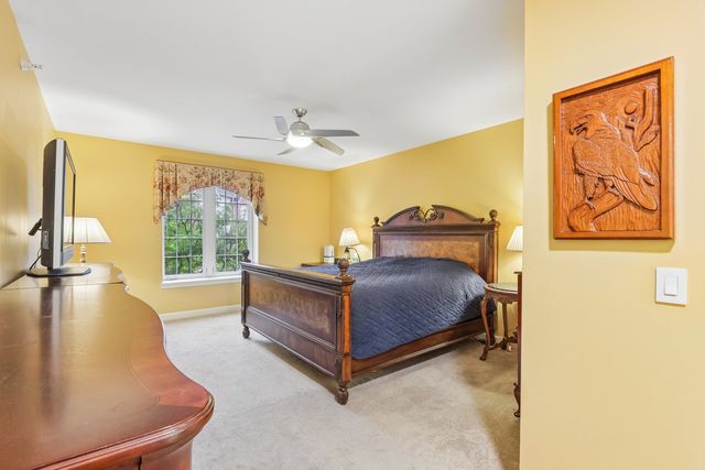 640 Robert York Avenue 308, Deerfield, IL 60015