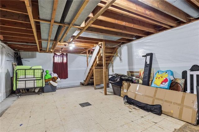 511 E 92nd Street, Kansas City, MO 64131