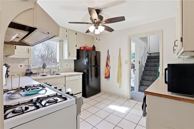 511 E 92nd Street, Kansas City, MO 64131