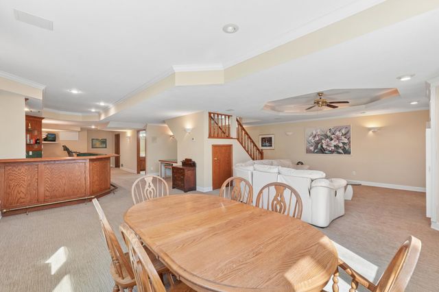 1438 Kings Wood Road, Eagan, MN 55122