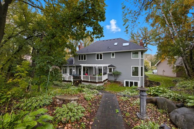 1438 Kings Wood Road, Eagan, MN 55122