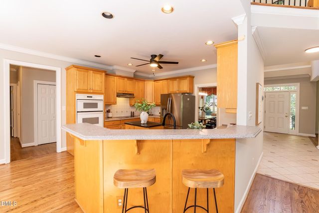 102 Langshire Court, Apex, NC 27502