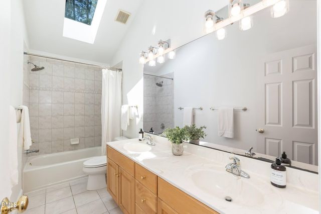 102 Langshire Court, Apex, NC 27502