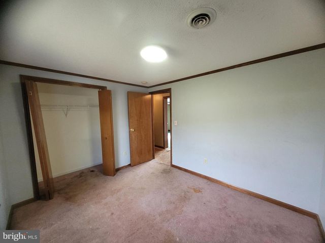 16821 PORTER RD NW, Frostburg, MD 21532