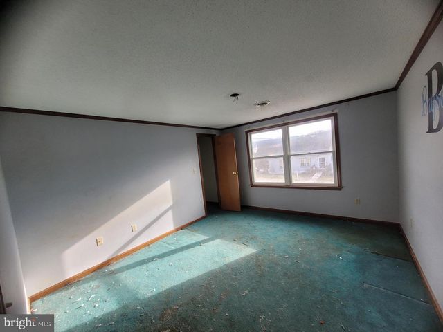 16821 PORTER RD NW, Frostburg, MD 21532