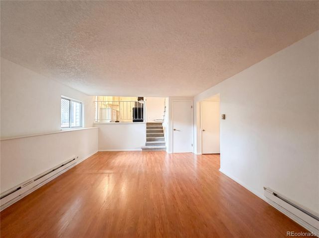 2114 S Eagle Court, Aurora, CO 80014