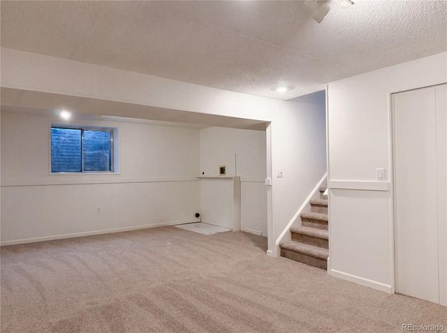 2114 S Eagle Court, Aurora, CO 80014