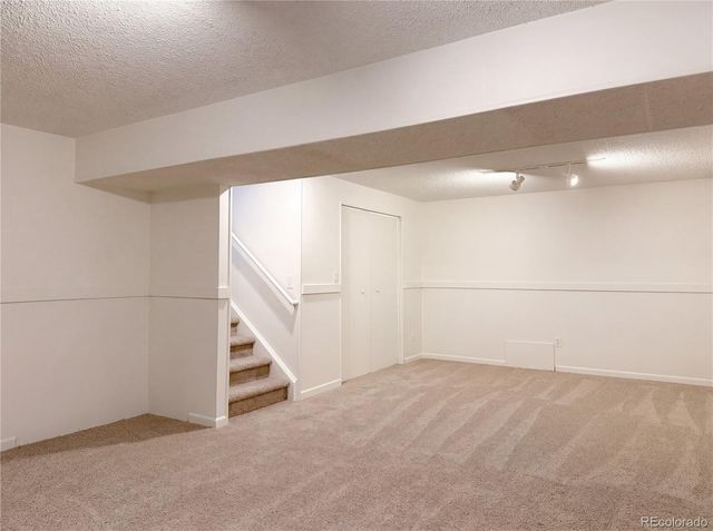 2114 S Eagle Court, Aurora, CO 80014