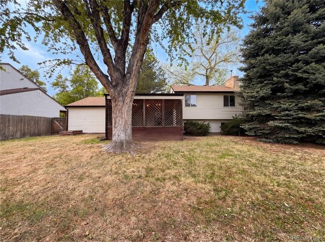 2114 S Eagle Court, Aurora, CO 80014