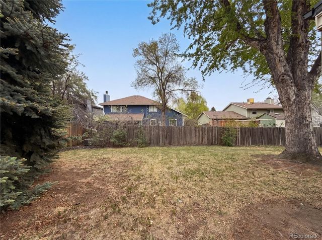 2114 S Eagle Court, Aurora, CO 80014