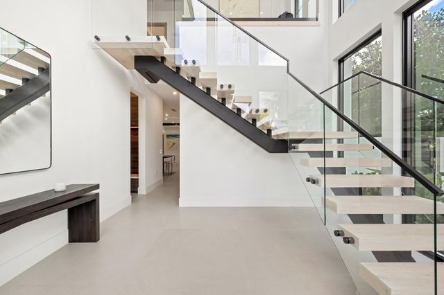 1212 NE 8th Avenue NE, Delray Beach, FL 33483