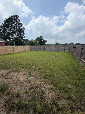 23623 Plantation Pines Lane, Tomball, TX 77375