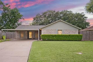 1926 Klauke Court, Rosenberg, TX 77471