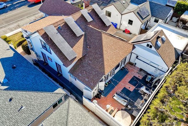 952 Rosecrans, San Diego, CA 92106