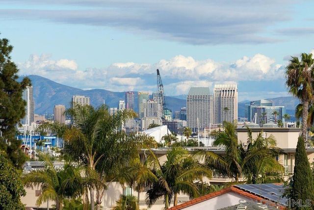 952 Rosecrans, San Diego, CA 92106