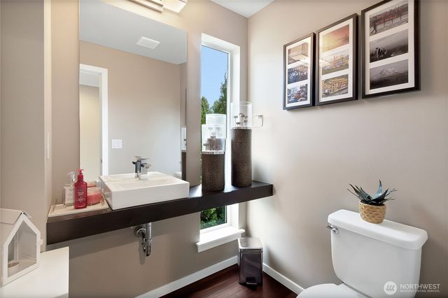 31524 11th Place SW, Federal Way, WA 98023