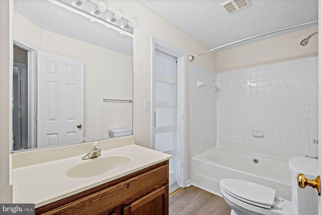 104 REGINA LN, Fredericksburg, VA 22405