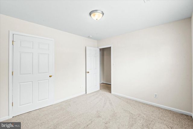 104 REGINA LN, Fredericksburg, VA 22405