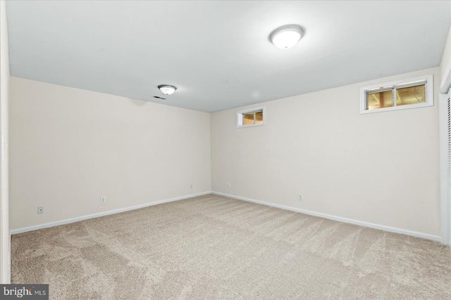 104 REGINA LN, Fredericksburg, VA 22405