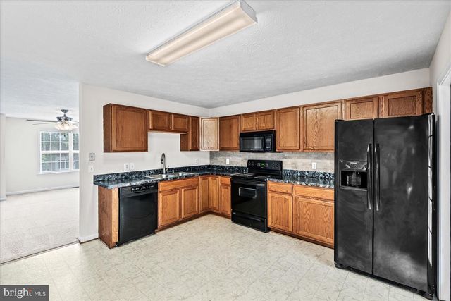 104 REGINA LN, Fredericksburg, VA 22405