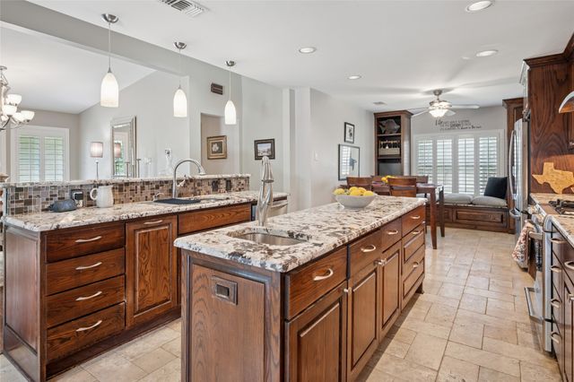 7731 Bantry Lane, Dallas, TX 75248