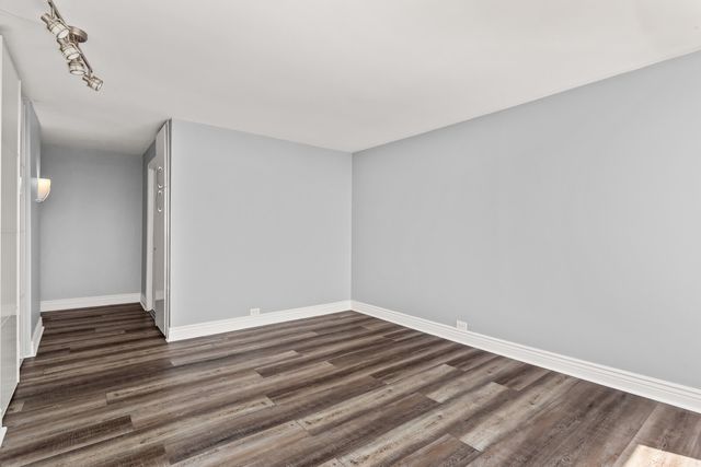 5445 N Sheridan Road 3501, Chicago, IL 60640