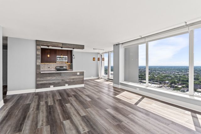 5445 N Sheridan Road 3501, Chicago, IL 60640