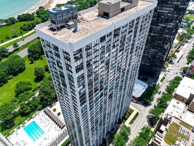 5445 N Sheridan Road 3501, Chicago, IL 60640
