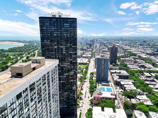 5445 N Sheridan Road 3501, Chicago, IL 60640