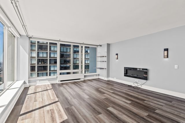 5445 N Sheridan Road 3501, Chicago, IL 60640