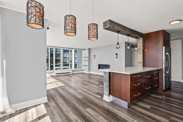5445 N Sheridan Road 3501, Chicago, IL 60640