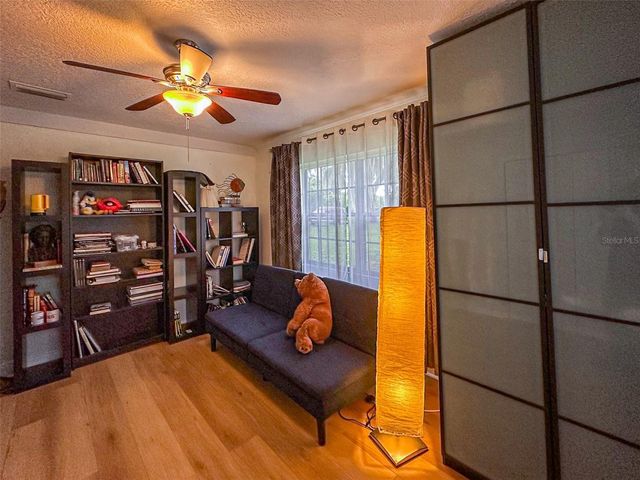 1020 COTTONWOOD STREET, Leesburg, FL 34748