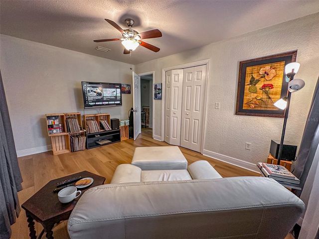 1020 COTTONWOOD STREET, Leesburg, FL 34748