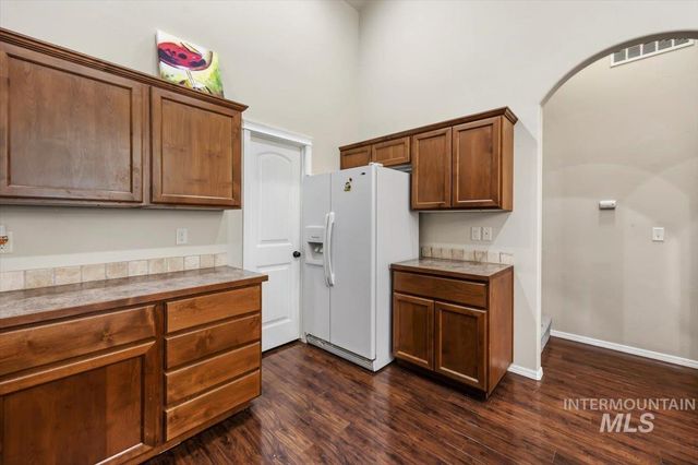 609 Glen Eagle Dr, Jerome, ID 83338