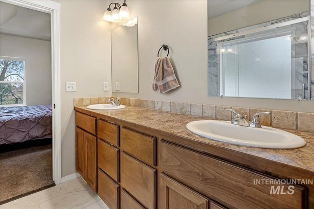 609 Glen Eagle Dr, Jerome, ID 83338