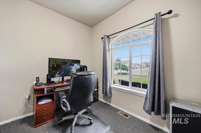 609 Glen Eagle Dr, Jerome, ID 83338