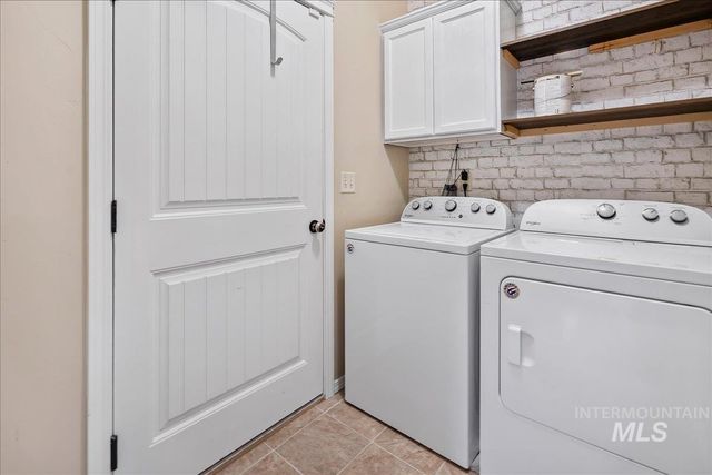 609 Glen Eagle Dr, Jerome, ID 83338