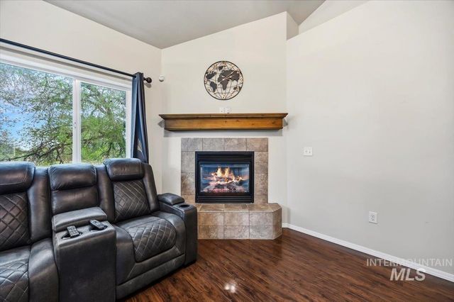 609 Glen Eagle Dr, Jerome, ID 83338
