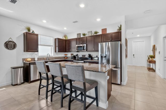 7759 NW Greenbank Circle, Port St. Lucie, Port St Lucie, FL 34987